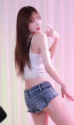 얜 진짜 하체가 남다르긴 하네 ㄹㅇ 1