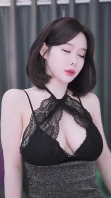 홀복 원피스 네츄럴 가슴골 1