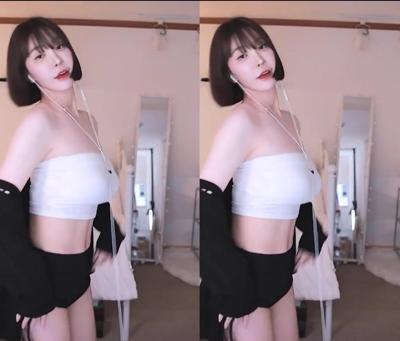 뭘 입어도 야해보이는 육체 1