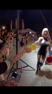 [이서연] 국내 도입이 시급한 모터쇼 모델 서비스, 이서연의 화려한 현장 1