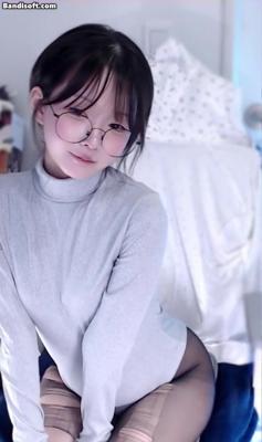 냐모이 찢어진 검정스타킹 ㅗㅜㅑ 1