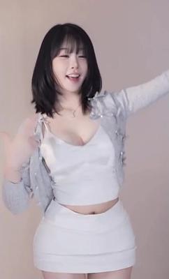 한갱 요즘 노출 수위가.. 음.. 1