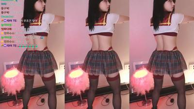 치지직에서 리액션만 하면 정지 먹고 SOOP 넘어 오시는분 1