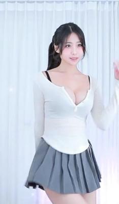 봉긋한 가슴.. 고하연 리액션 1