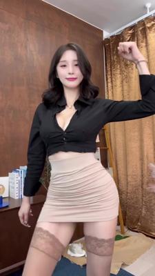 꿀렁꿀렁.. 꽃빵 오피스룩의 정석 1