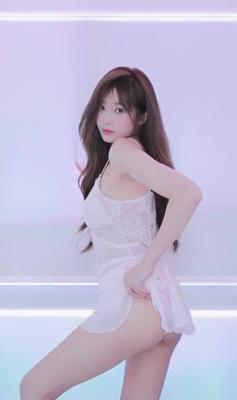 슬립 란제리 입고 엉덩이 흔드는 심청이 1