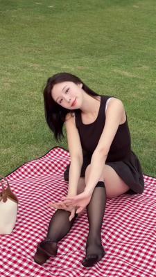 꽃빵 빤스.. 보이냐..? 1