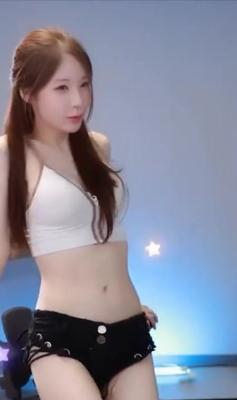 연나비 가슴 크기가... 원래 이정도였나?? 1