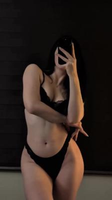 촬영하는 비키니녀 1