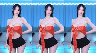 설날 리본 매고 온 한솜비 몸매 1